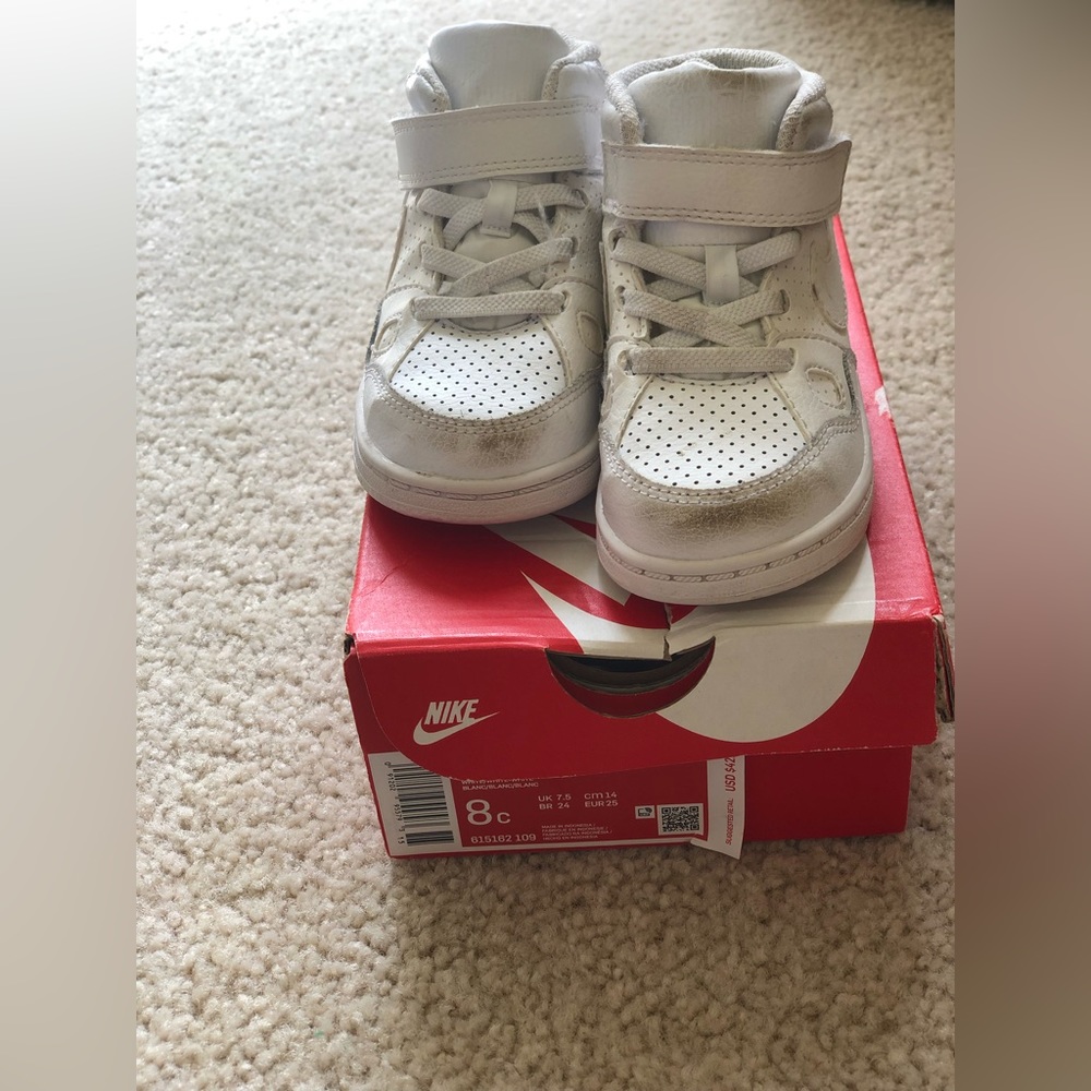 Nike Toddler High Top, can be professionally cleaned by buyer. Size 8c